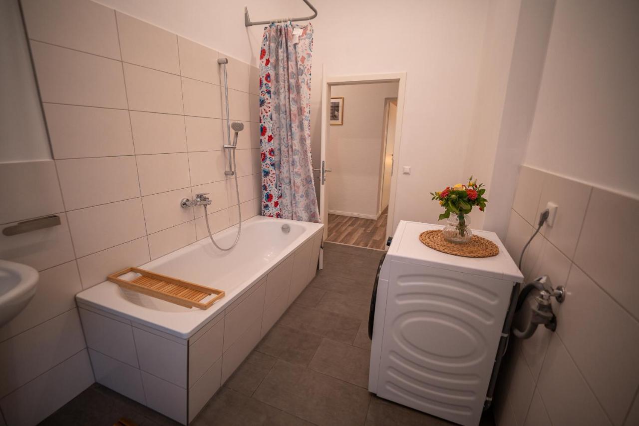 Rr - Spacious Apartments - Central - Parking Magdeburgo Esterno foto